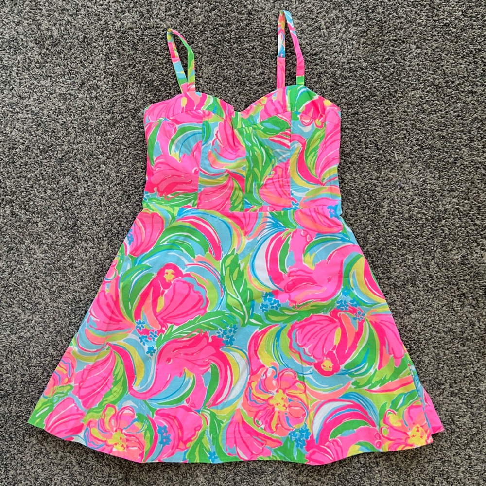 Lilly Pulitzer Dress SIZE 8